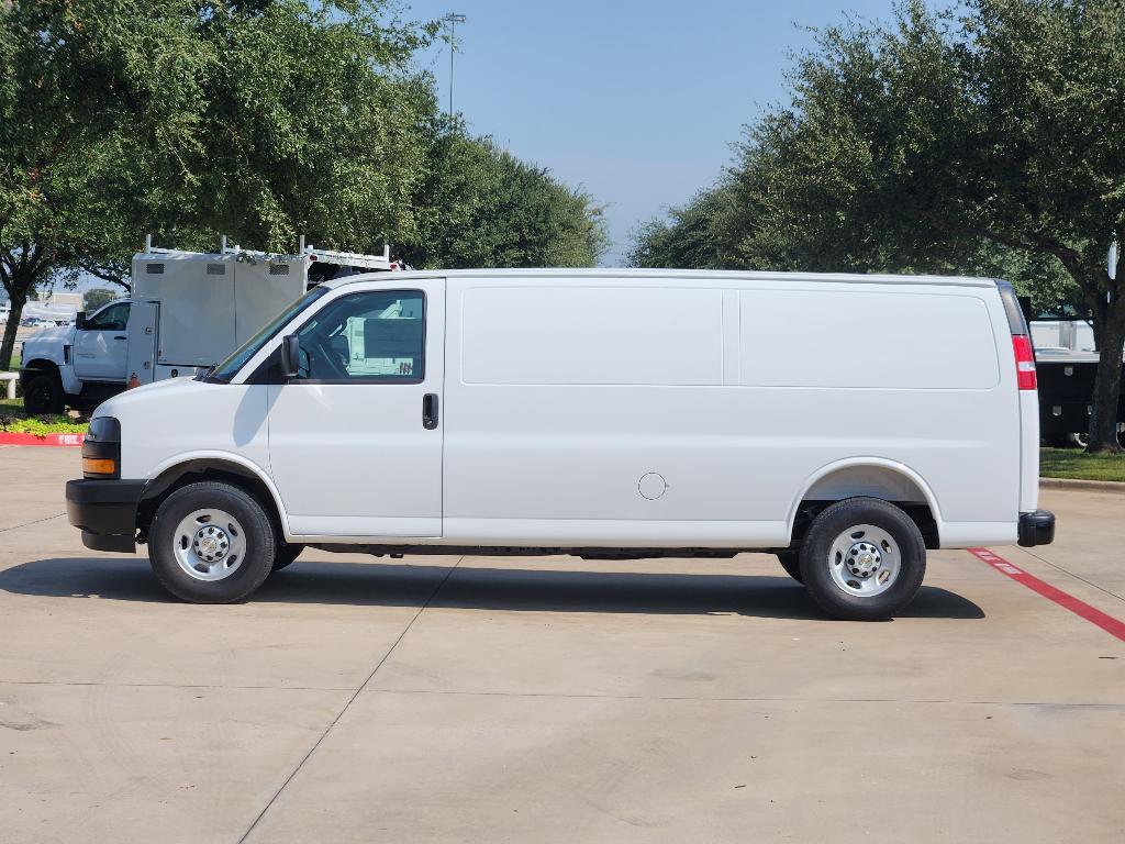 new 2025 Chevrolet Express 3500 car, priced at $50,920