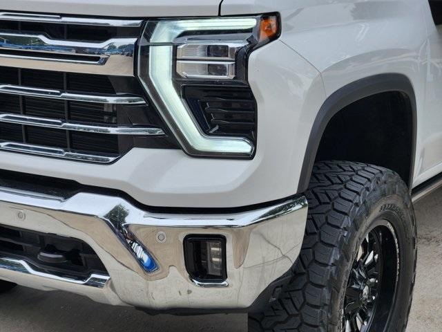 used 2024 Chevrolet Silverado 2500 car, priced at $64,900