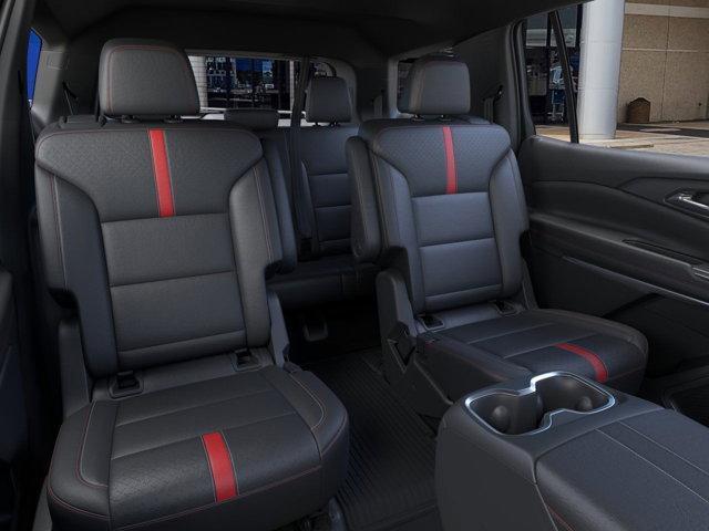 new 2025 Chevrolet Traverse car