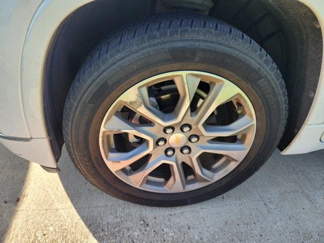 used 2019 Chevrolet Traverse car, priced at $25,850
