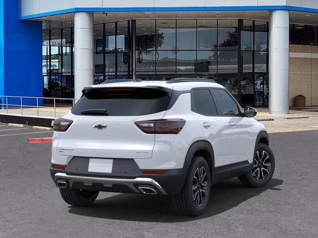 new 2025 Chevrolet TrailBlazer car, priced at $34,325