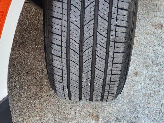 used 2024 Chevrolet Equinox car, priced at $19,590