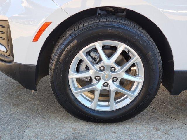 used 2024 Chevrolet Equinox car, priced at $19,590