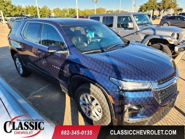 used 2022 Chevrolet Traverse car, priced at $24,600