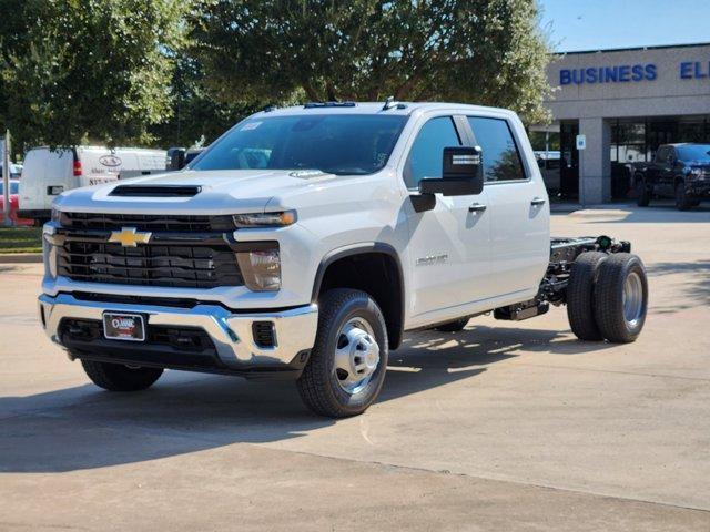 new 2025 Chevrolet Silverado 3500 car, priced at $66,608