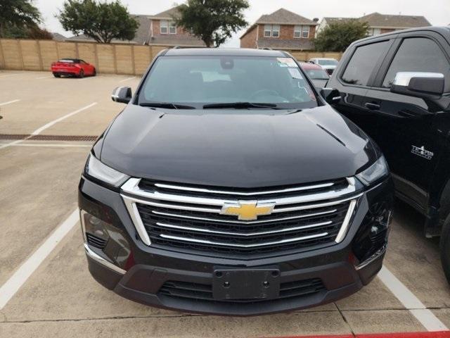 used 2022 Chevrolet Traverse car, priced at $32,500