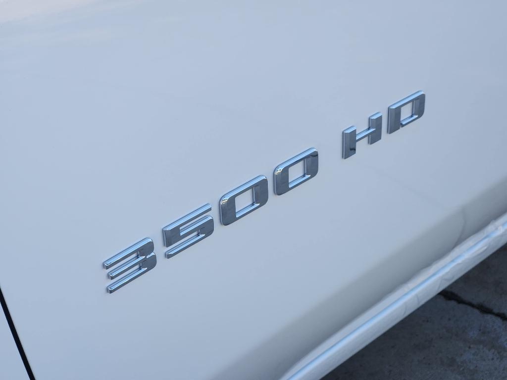 new 2026 Chevrolet Silverado 3500 car, priced at $66,323