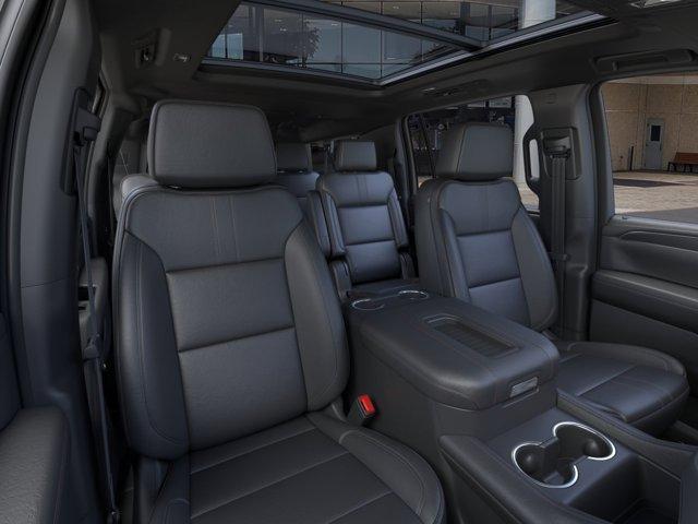 new 2024 Chevrolet Suburban car, priced at $70,685