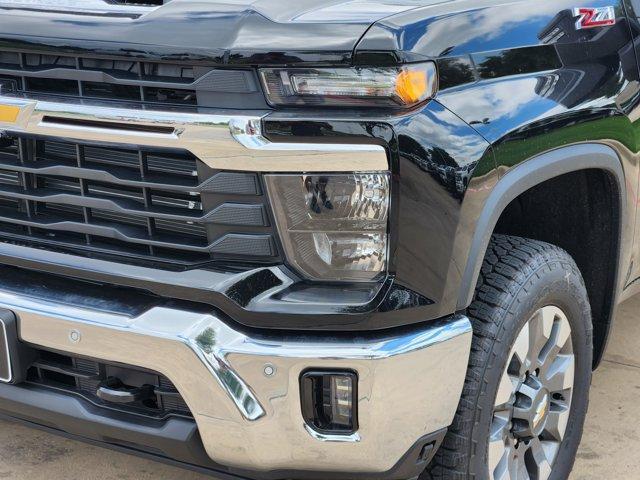 new 2025 Chevrolet Silverado 3500 car, priced at $74,194