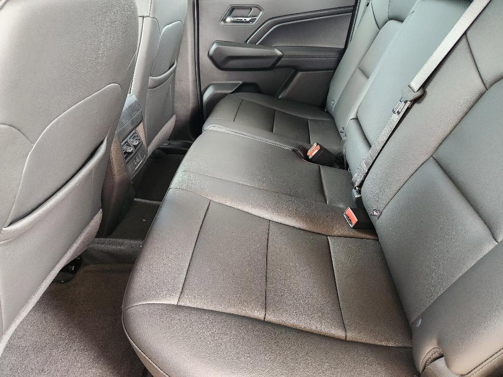 new 2026 Chevrolet Colorado car, priced at $39,450