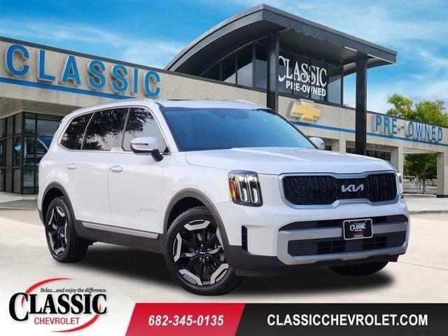 used 2023 Kia Telluride car, priced at $31,235