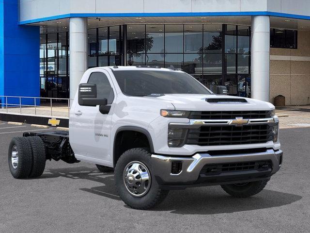 new 2025 Chevrolet Silverado 3500 car, priced at $55,028