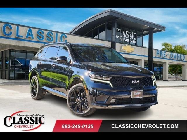 used 2023 Kia Sorento car, priced at $32,200