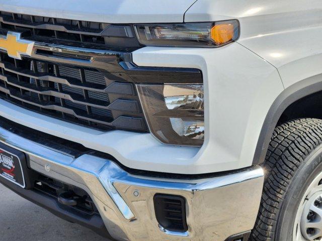 new 2025 Chevrolet Silverado 2500 car, priced at $57,718