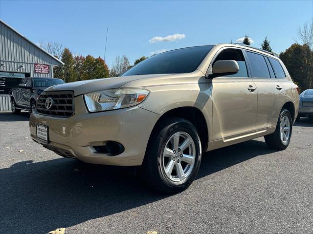 used 2008 Toyota Highlander car, priced at $8,995