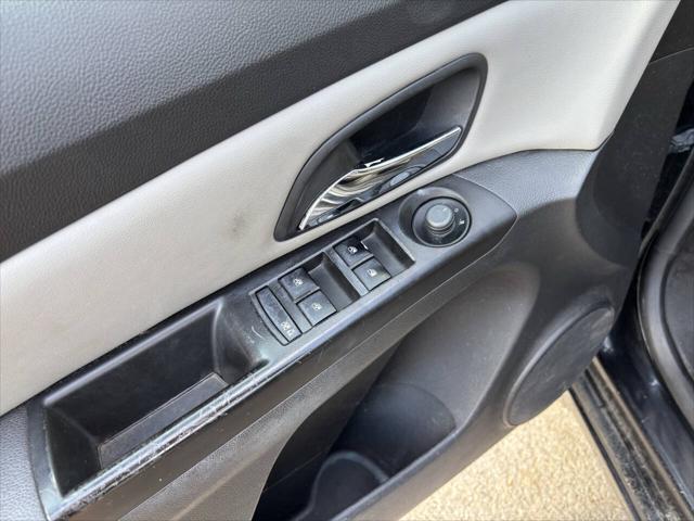 used 2013 Chevrolet Cruze car, priced at $6,995