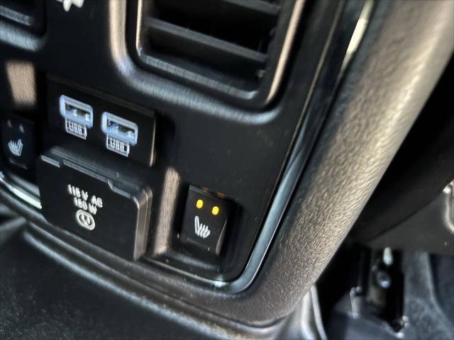 used 2015 Jeep Grand Cherokee car, priced at $13,995