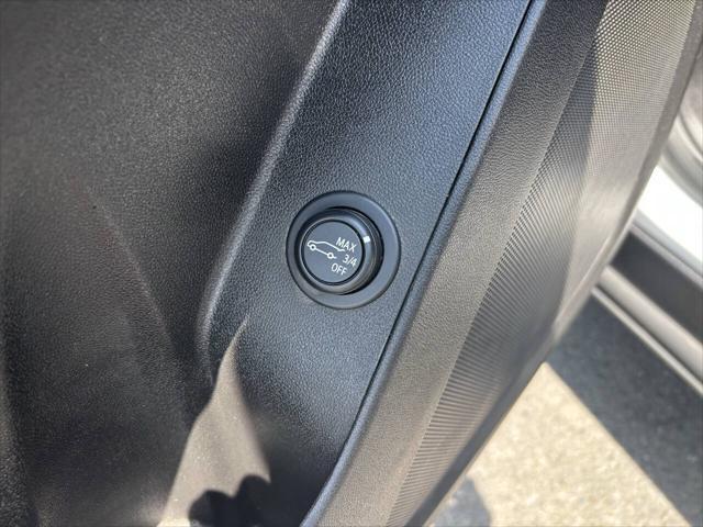 used 2019 Chevrolet Equinox car, priced at $10,995