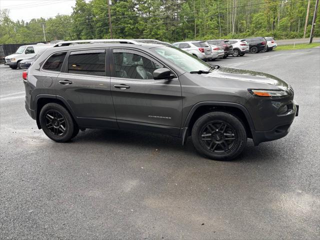 used 2017 Jeep Cherokee car, priced at $12,995