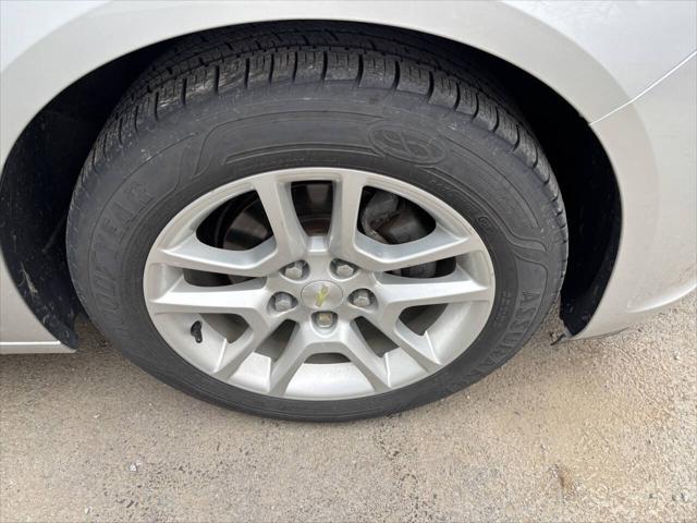 used 2015 Chevrolet Malibu car, priced at $9,995
