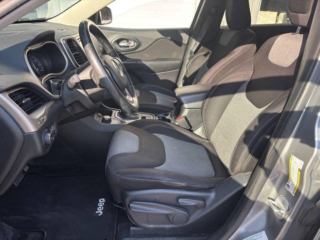 used 2014 Jeep Cherokee car, priced at $8,995
