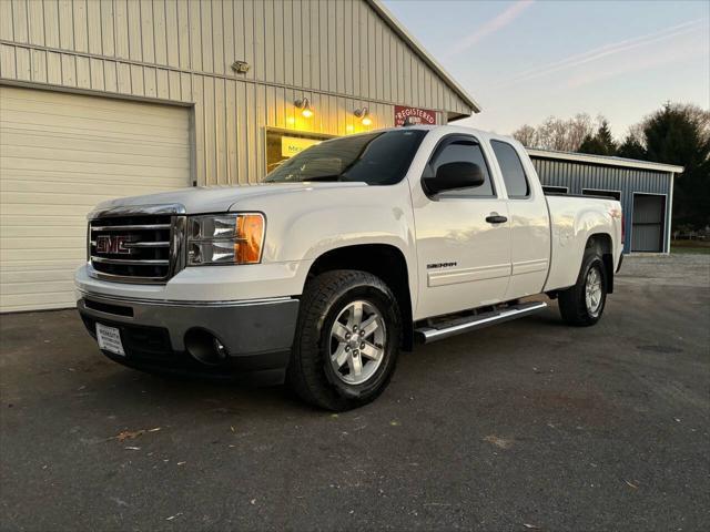 used 2013 GMC Sierra 1500 car, priced at $17,995