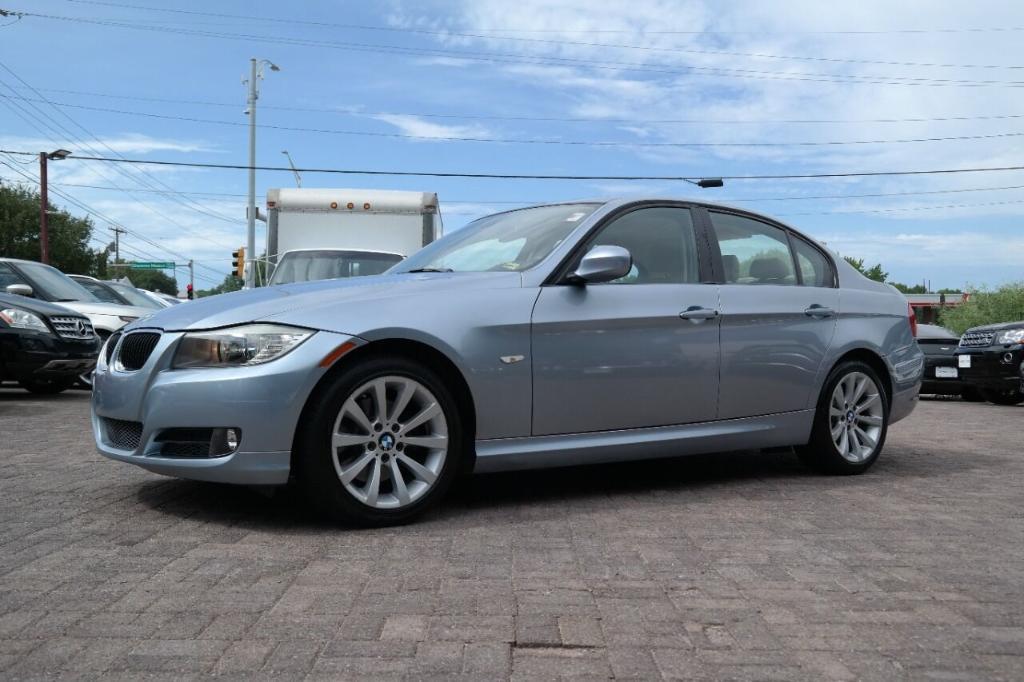 used 2010 BMW 328 car, priced at $7,500