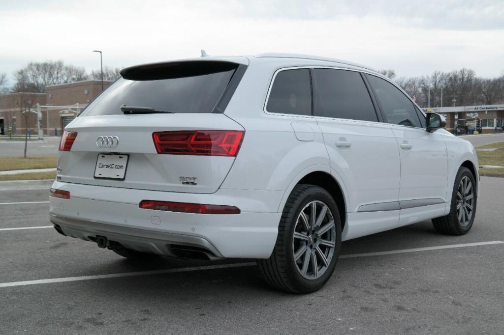 used 2018 Audi Q7 car, priced at $22,500