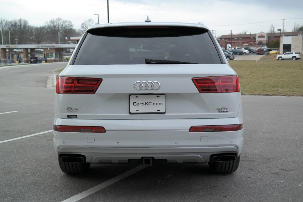 used 2018 Audi Q7 car, priced at $22,500