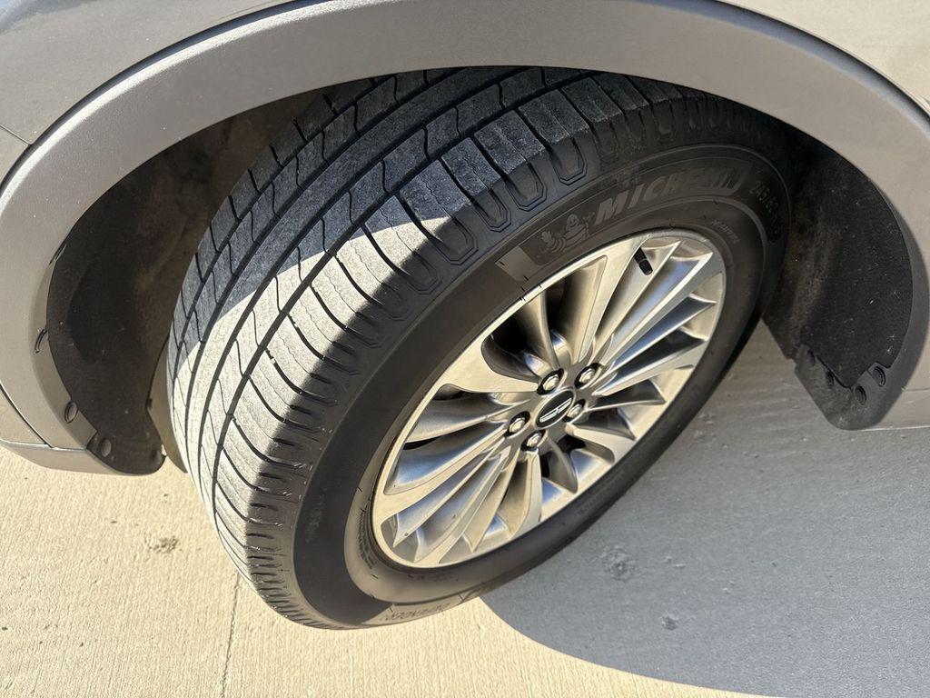 used 2022 Lincoln Nautilus car, priced at $29,991