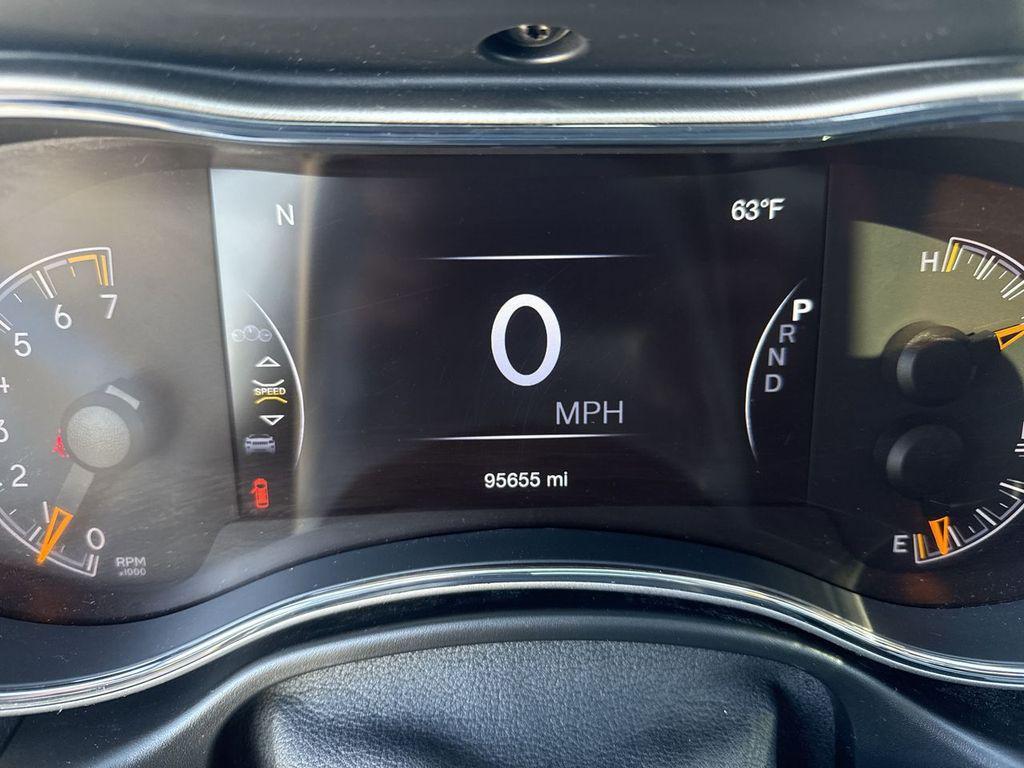 used 2019 Jeep Grand Cherokee car, priced at $21,491