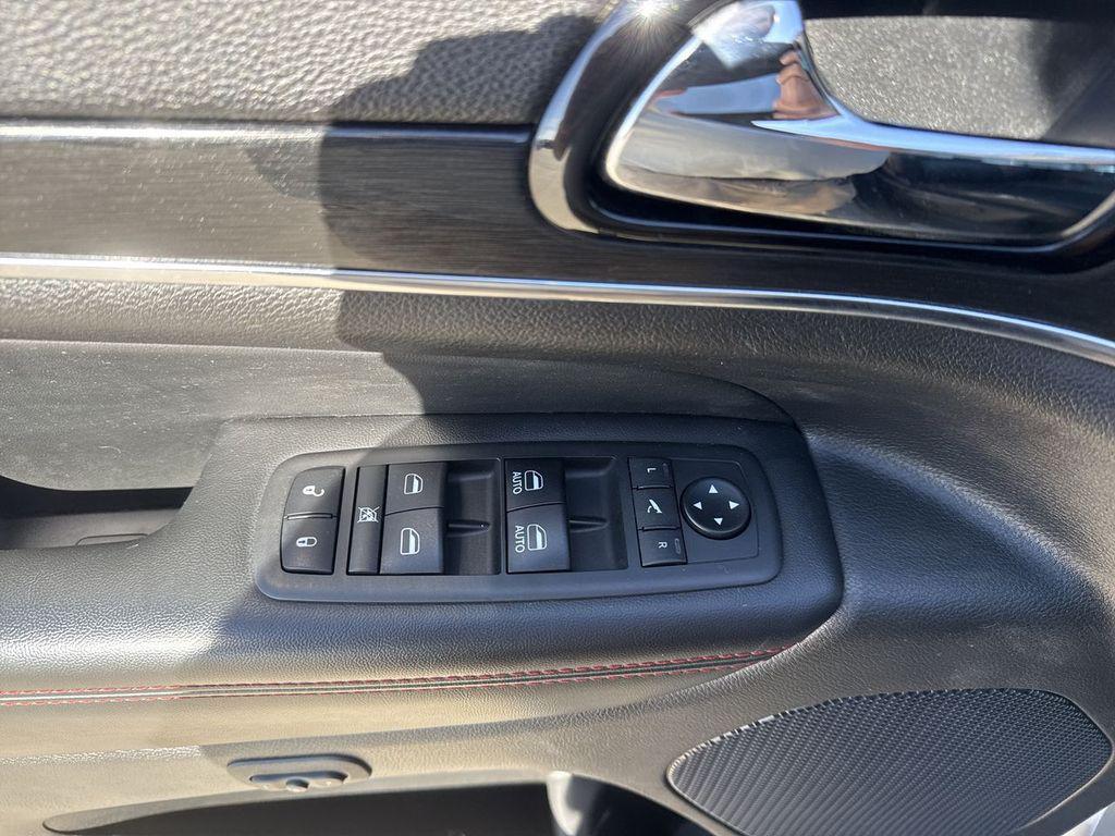 used 2019 Jeep Grand Cherokee car, priced at $21,491