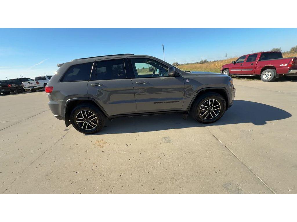 used 2019 Jeep Grand Cherokee car, priced at $21,491