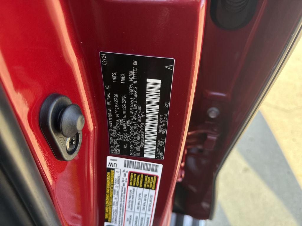 used 2024 Toyota Highlander car, priced at $43,795