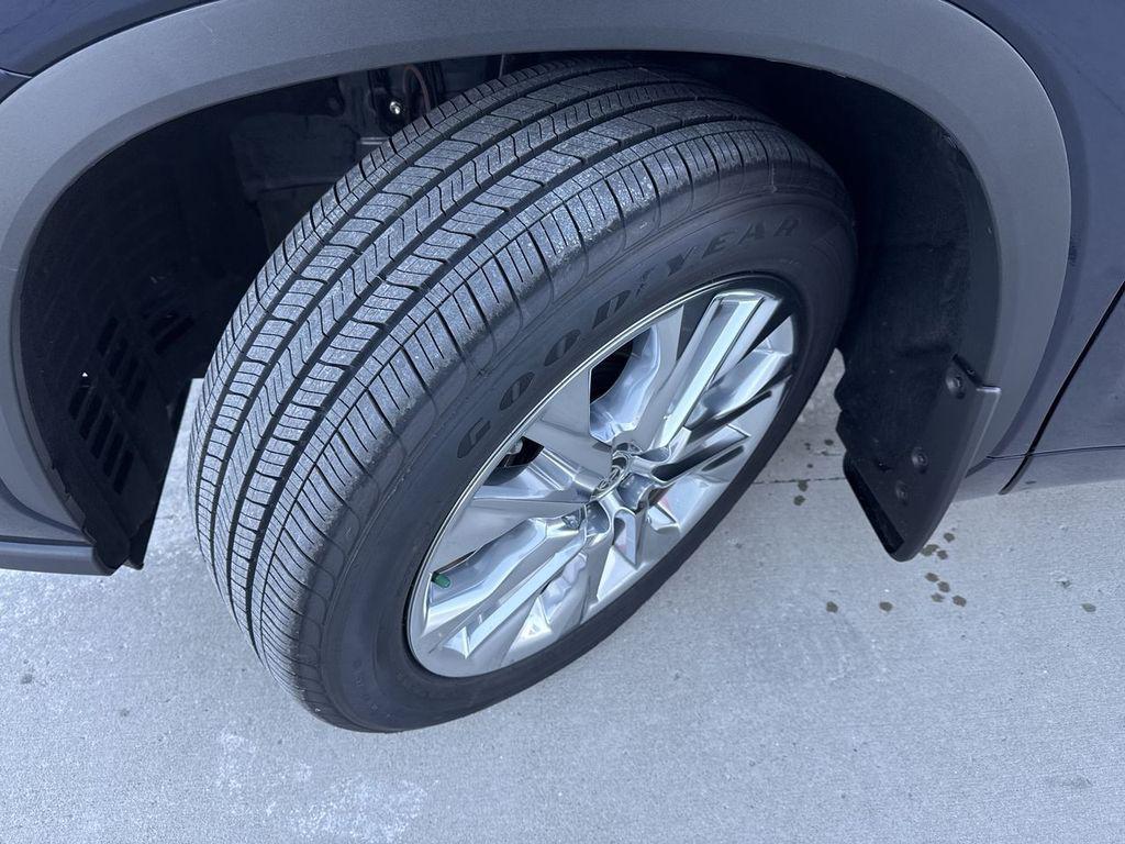 new 2026 Toyota Highlander car, priced at $53,007