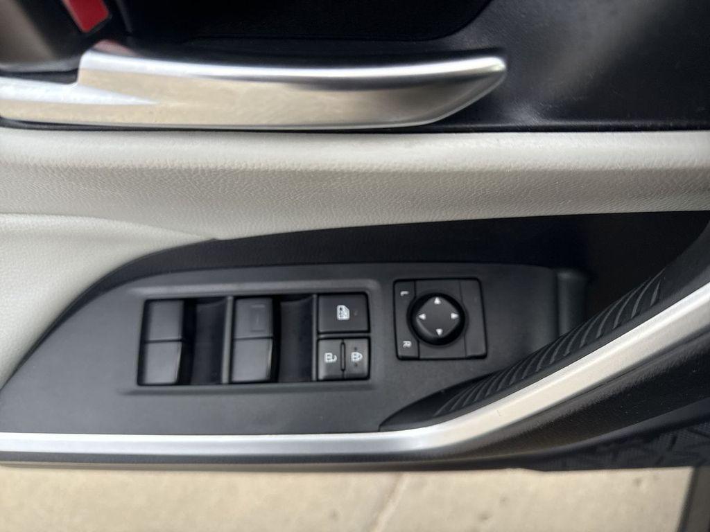 used 2020 Toyota RAV4 car, priced at $29,991