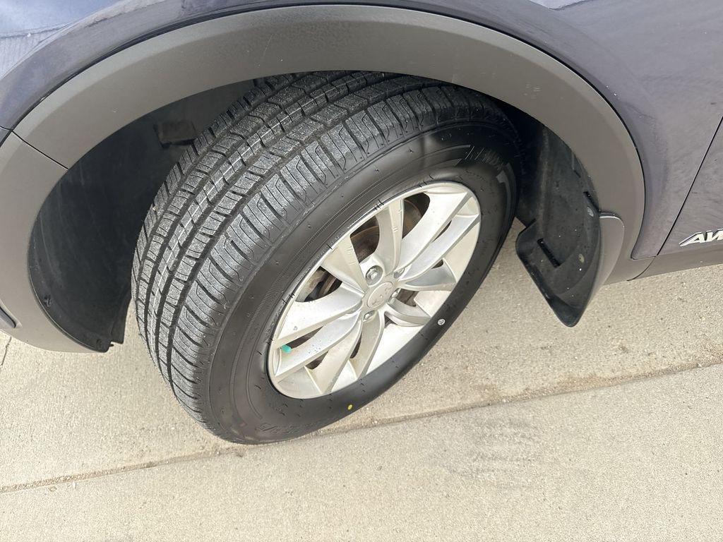 used 2016 Kia Sorento car, priced at $8,492