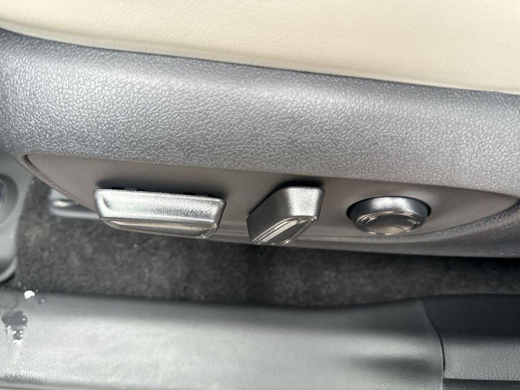 new 2025 Toyota RAV4 car, priced at $39,752