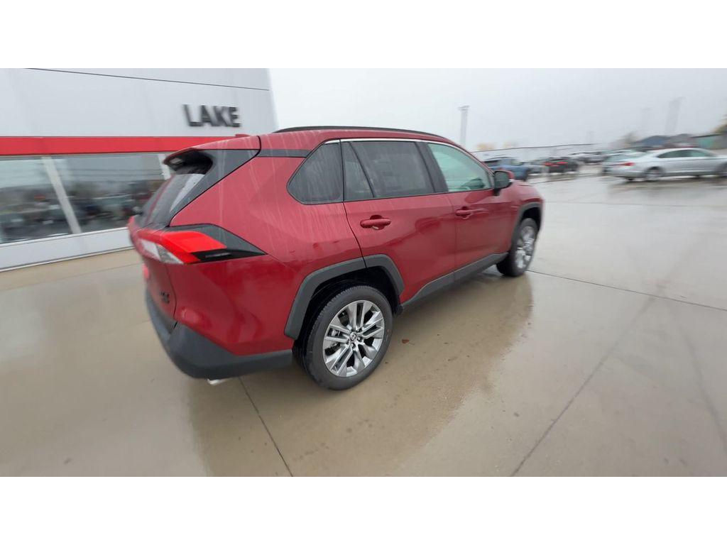 new 2025 Toyota RAV4 car, priced at $39,752