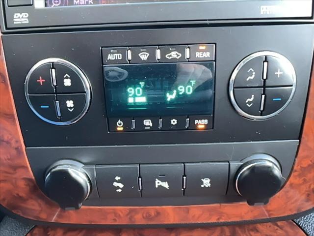 used 2010 Chevrolet Avalanche car, priced at $18,988