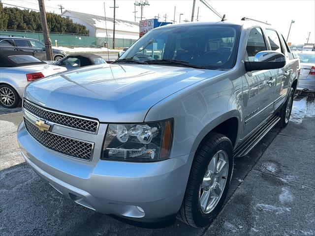 used 2010 Chevrolet Avalanche car, priced at $18,988