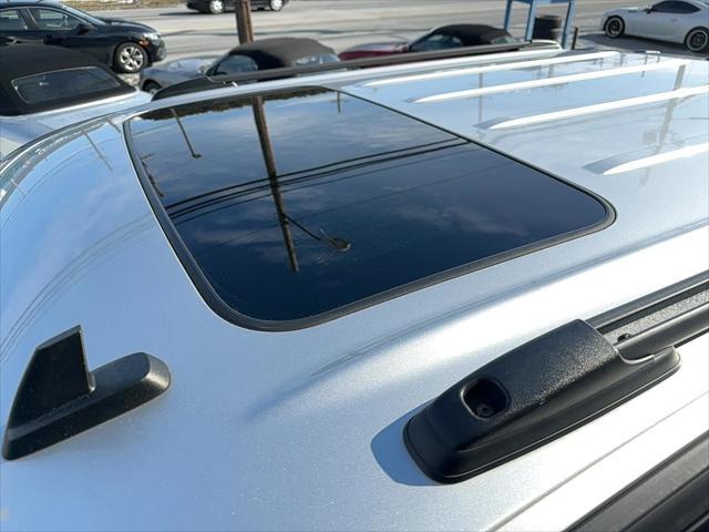used 2010 Chevrolet Avalanche car, priced at $18,988