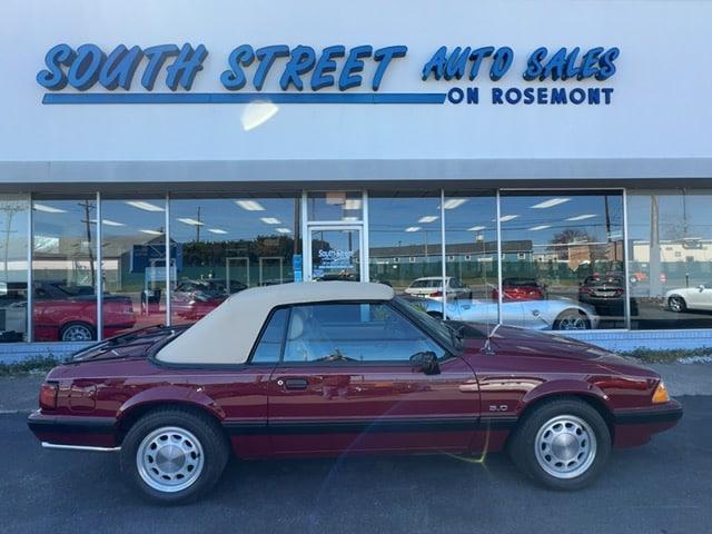 used 1989 Ford Mustang car, priced at $14,675