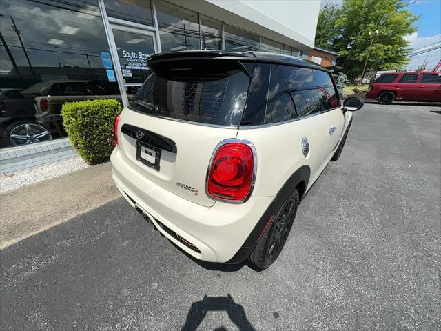 used 2017 MINI Hardtop car, priced at $18,985