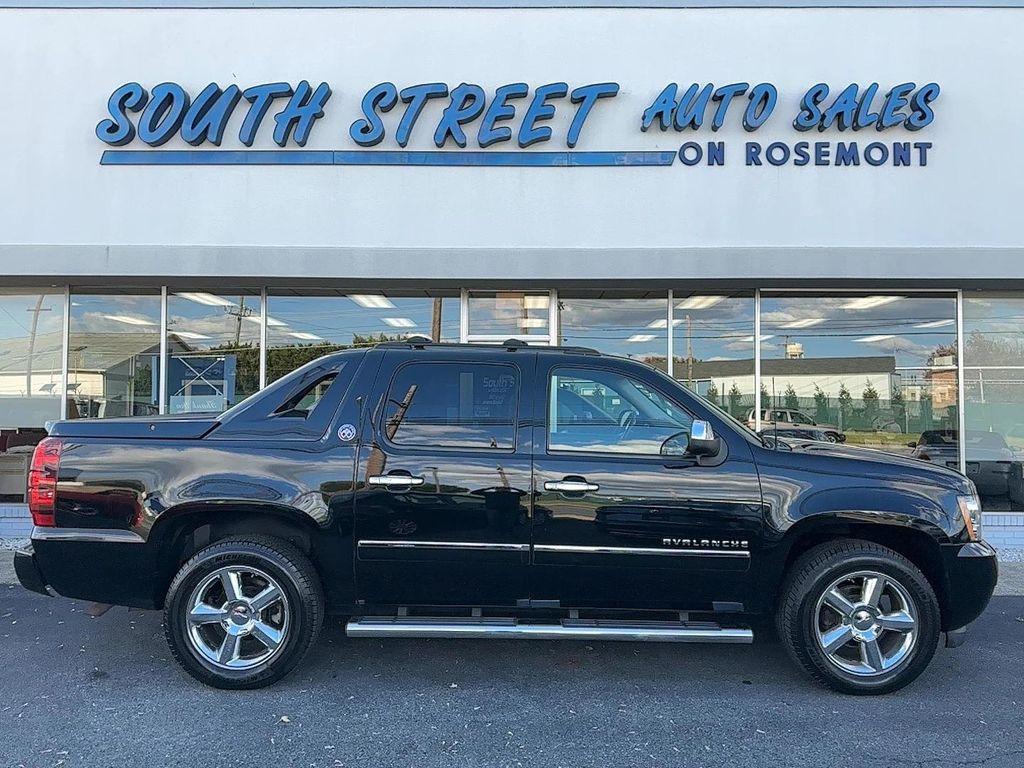 used 2013 Chevrolet Avalanche car, priced at $20,985
