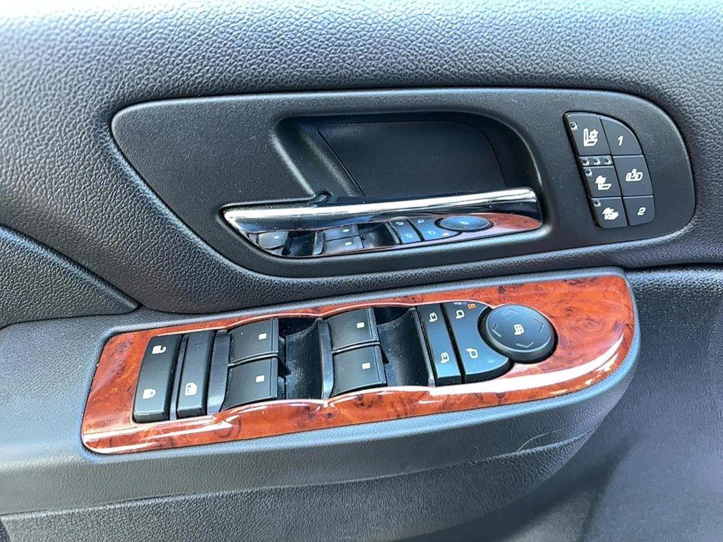 used 2013 Chevrolet Avalanche car, priced at $20,985