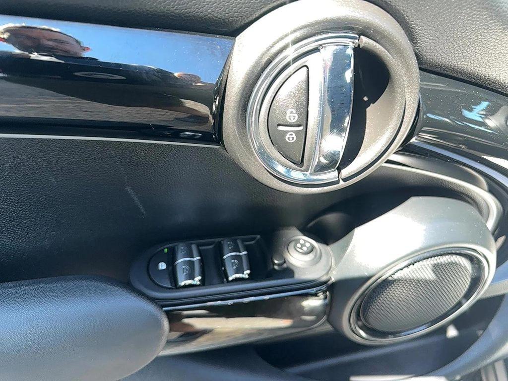 used 2022 MINI Hardtop car, priced at $26,885