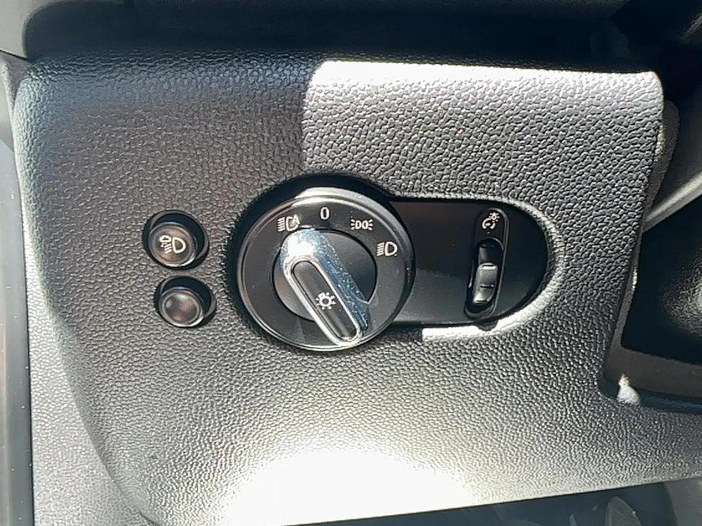 used 2022 MINI Hardtop car, priced at $26,885