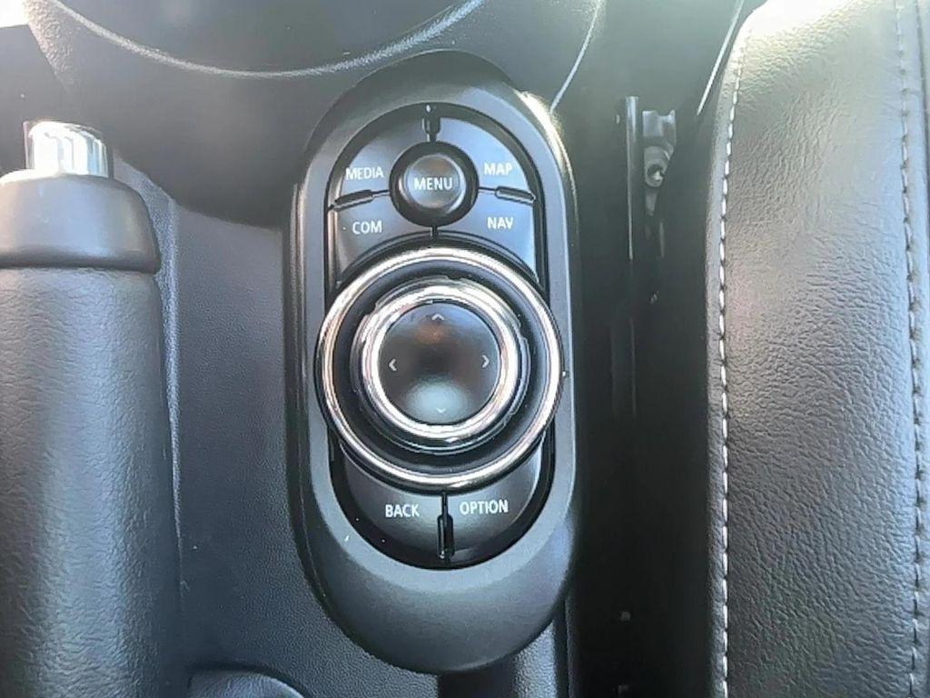 used 2022 MINI Hardtop car, priced at $26,885