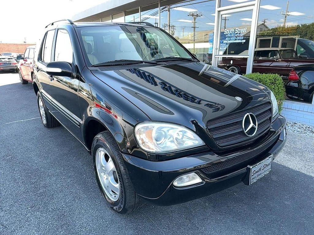 used 2004 Mercedes-Benz M-Class car, priced at $10,688